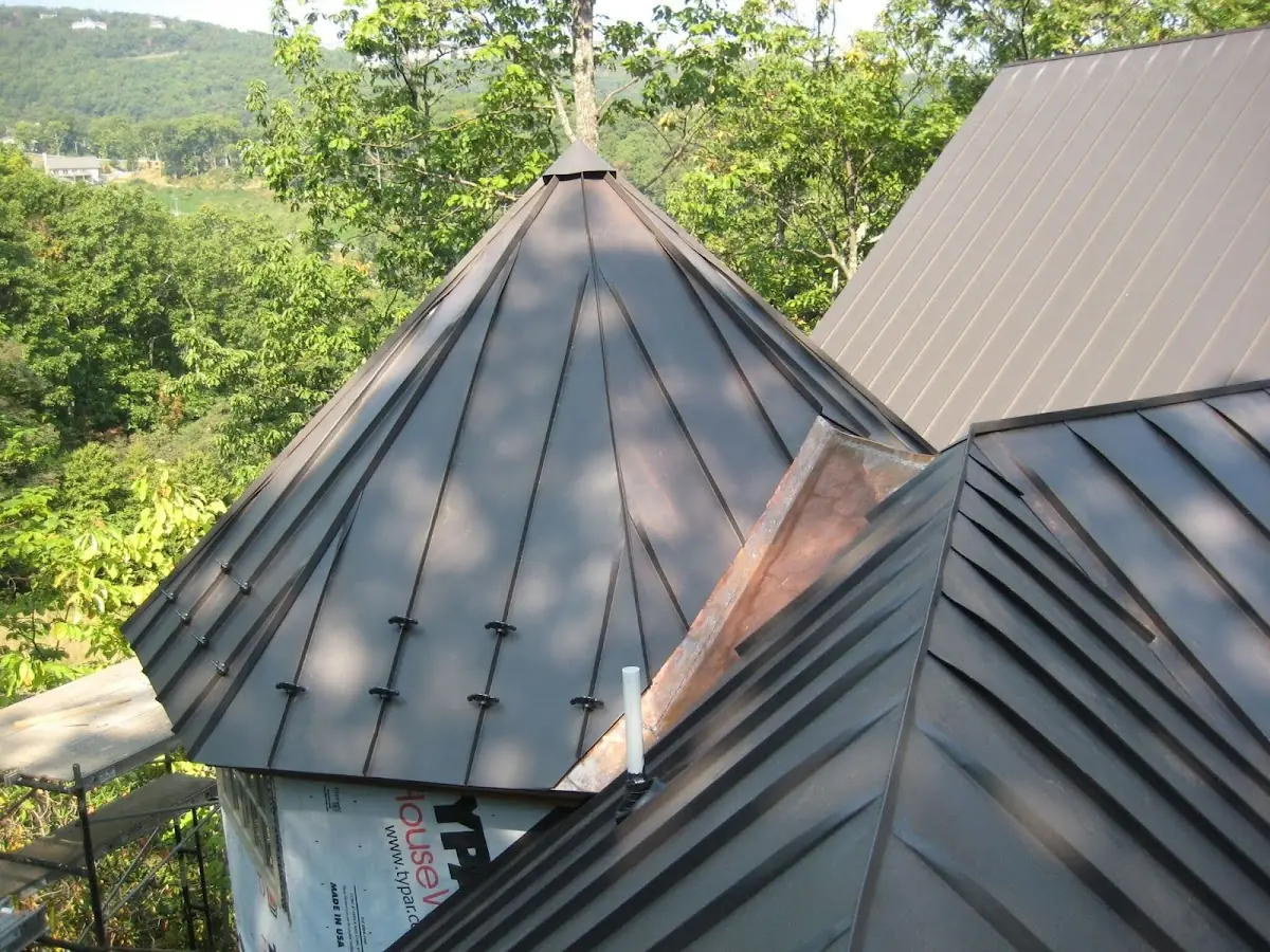 Professional Roof Tarp Installation by Craftsman Roofing in Collinsville